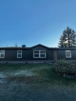 Building Photo - 208 N Central St