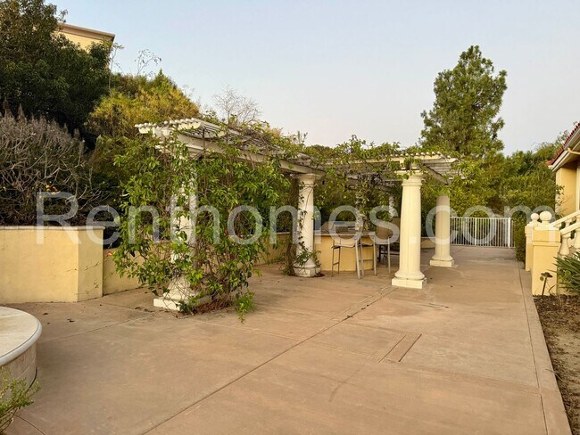 Building Photo - 4204 Explorer Ct