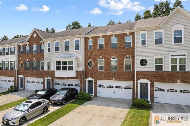 Building Photo - 89 Isabelle Ct