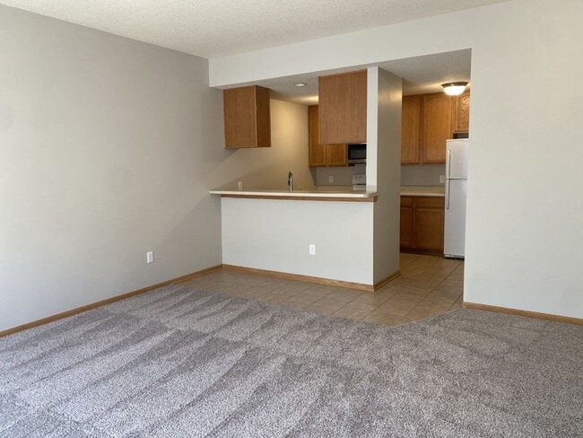 Building Photo - 1147 NE 7th Ln