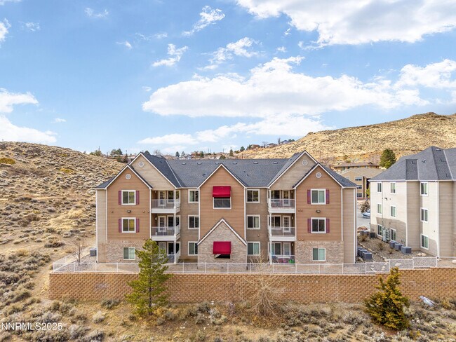 Building Photo - 200 Talus Way