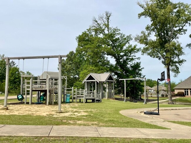 Building Photo - Beautiful 3/2 Home for Rent next to Brandon High School!