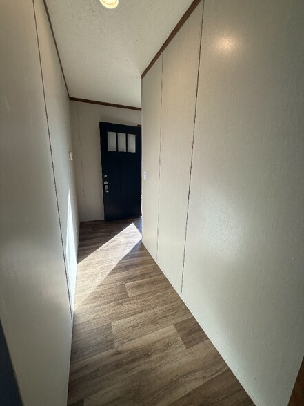 Building Photo - 124 Pruitt St