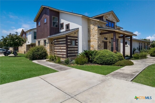 Building Photo - 1654 Gruene Vineyard Crossing