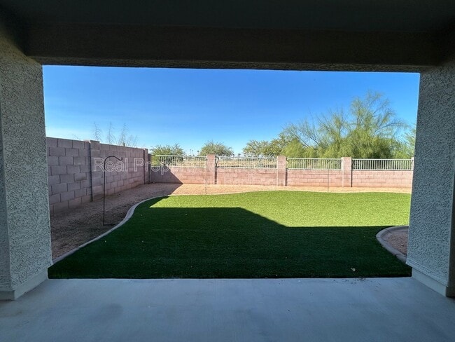 Building Photo - 16036 N 11th Ave