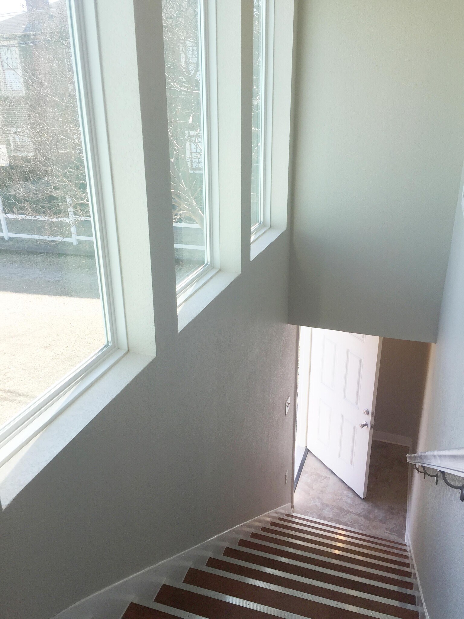 view from top of stairs - 2534 Lipscomb St