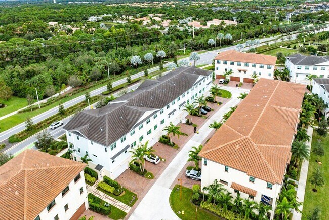 Building Photo - 12871 Alton Rd