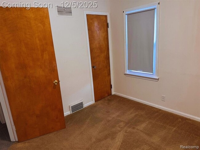 Building Photo - 110 Hamata Ave