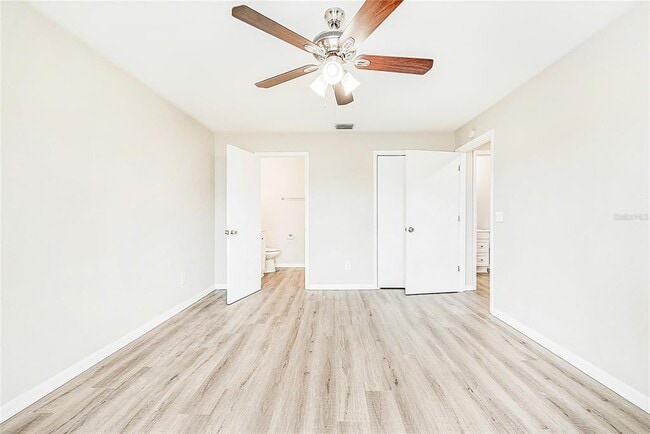 Building Photo - 5148 Coddington St