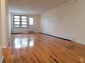 Building Photo - 2 bedroom in Bronx NY 10465