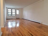 Building Photo - 2 bedroom in Bronx NY 10465