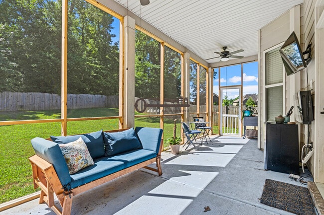 Building Photo - 362 Bowhunter Dr