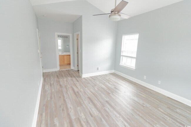 Building Photo - 1309 Painted Tree Ln