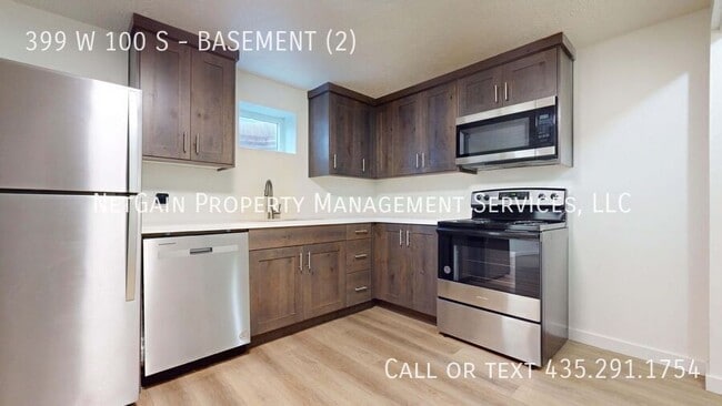 Building Photo - 399 W 100 S