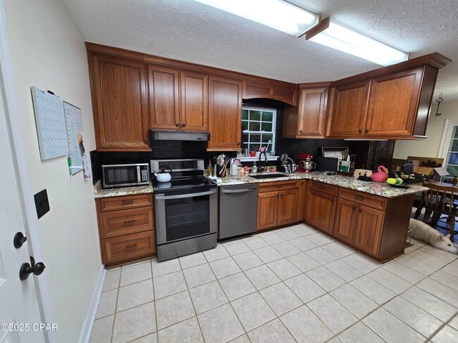 Building Photo - 5430 Olympia Dr
