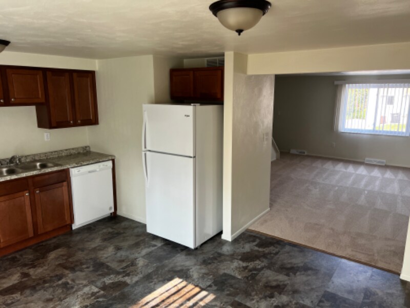 Building Photo - 59 Soltis Drive