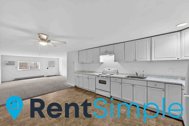 Building Photo - 205 McConkey St