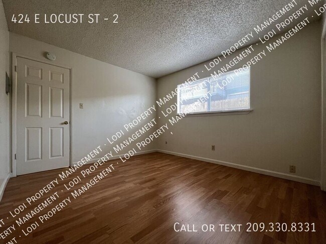 Building Photo - 424 Locust St