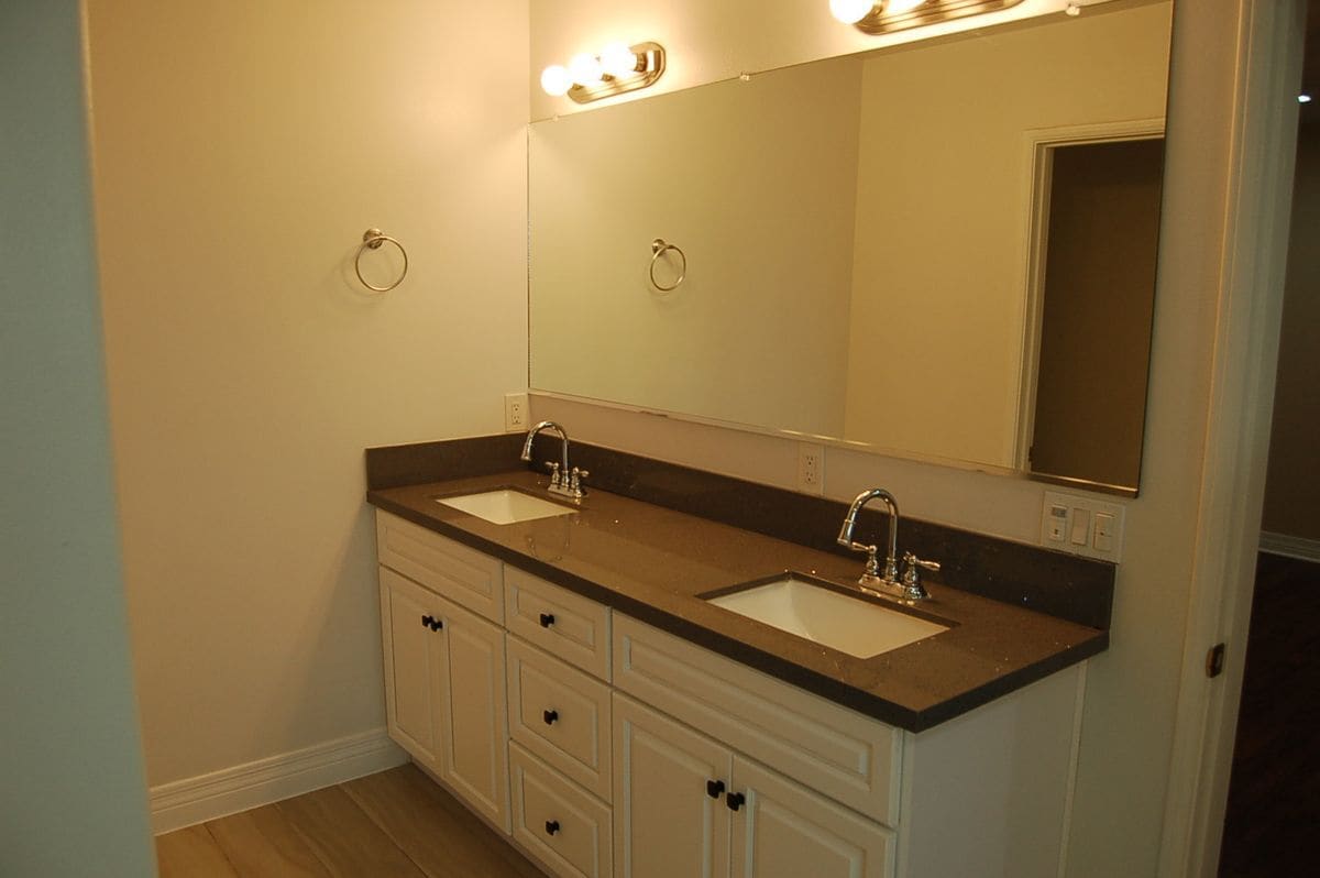 Building Photo - 17565 Owen St