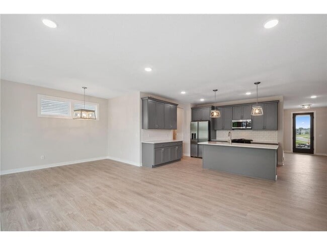 Building Photo - 13104 Ghia Ct NE