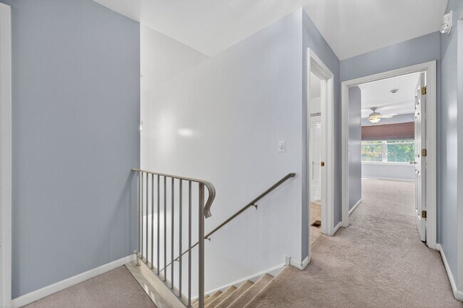 Building Photo - 1619 Windward Ct