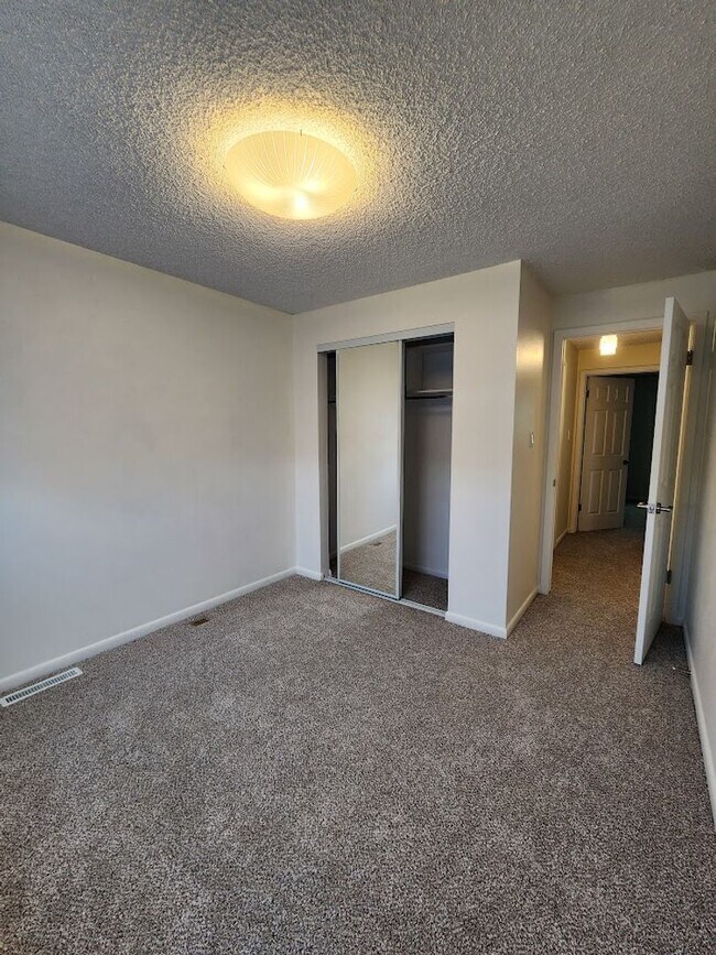 Building Photo - Long Realty & Property Management - Great ...