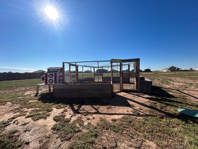 Building Photo - 9635 Mossberg St