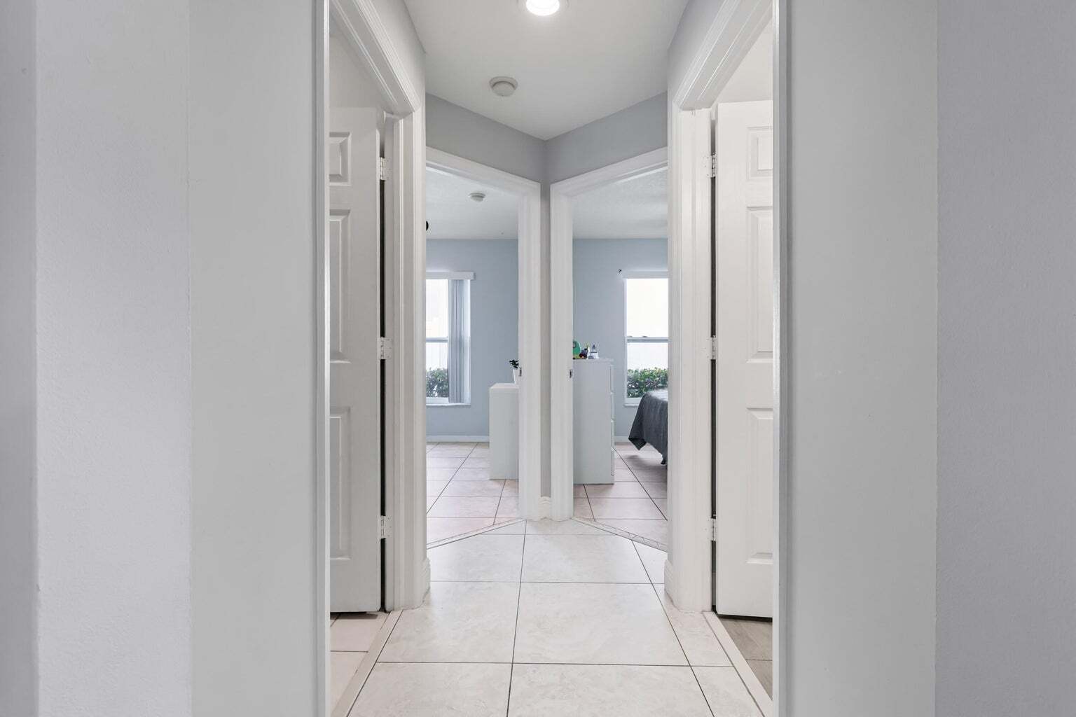 Building Photo - 6791 Lantern Key Dr