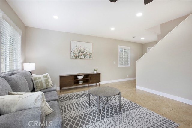 Building Photo - 757 S Brea Blvd