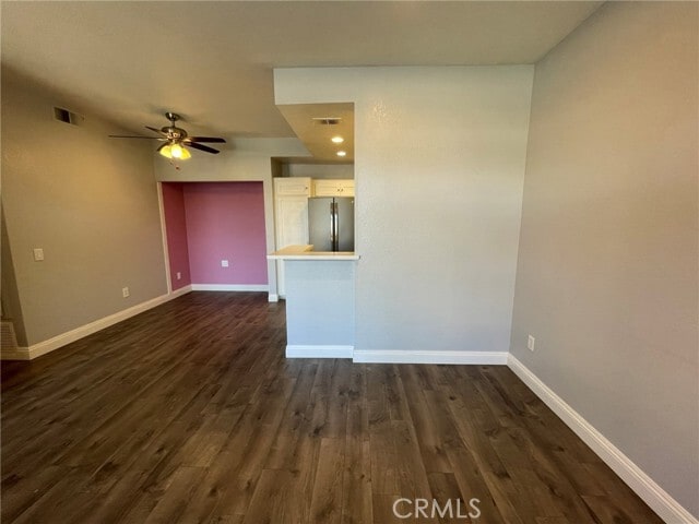 Building Photo - 10 Cardinal