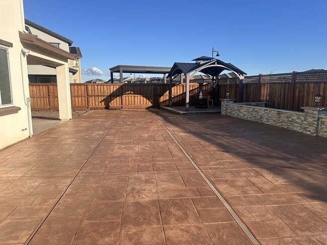 Building Photo - 16172 Abernathy Ct