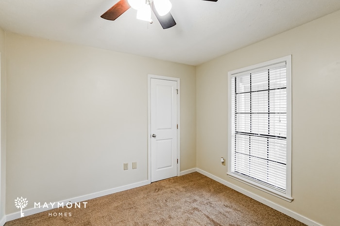 Building Photo - 238 Lancaster Ct