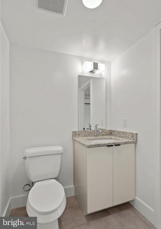Building Photo - 2415 37th St NW
