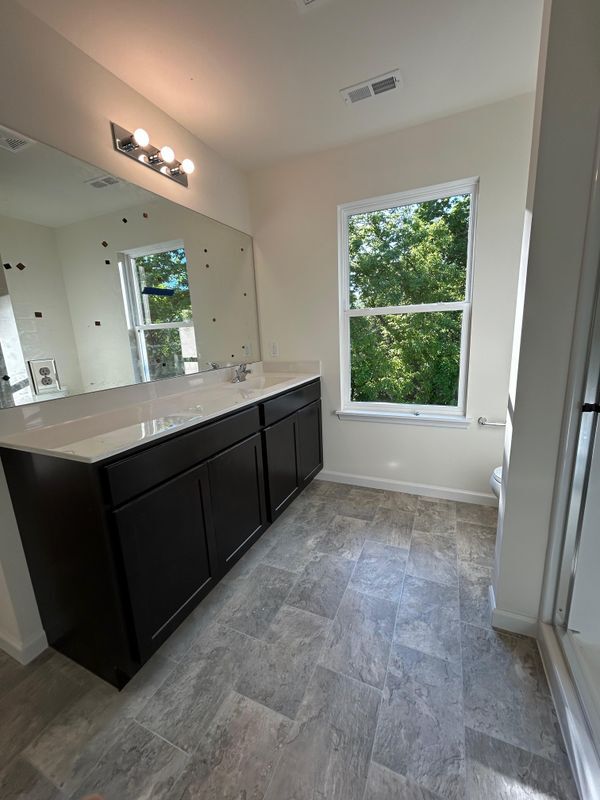 Building Photo - 463 Sweetgrass Dr