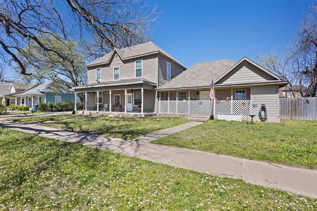 Building Photo - 909 W Chestnut St