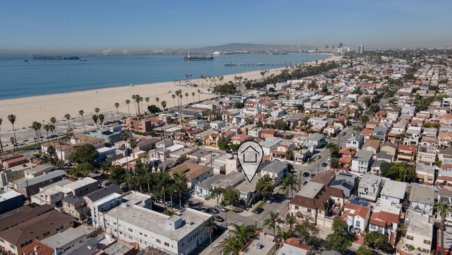 Building Photo - 75 Glendora Ave