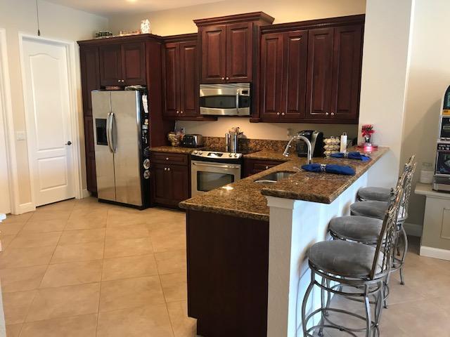 Building Photo - 4573 Artesa Way S