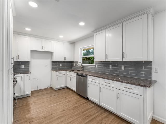 Building Photo - 806 Wisteria Way