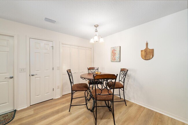 Building Photo - Furnished Annual Rental – 4-Minute Golf Cart Ride to Brownwood Town Square