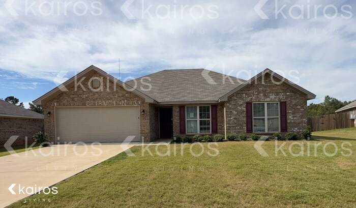 Primary Photo - 734 Park Ln