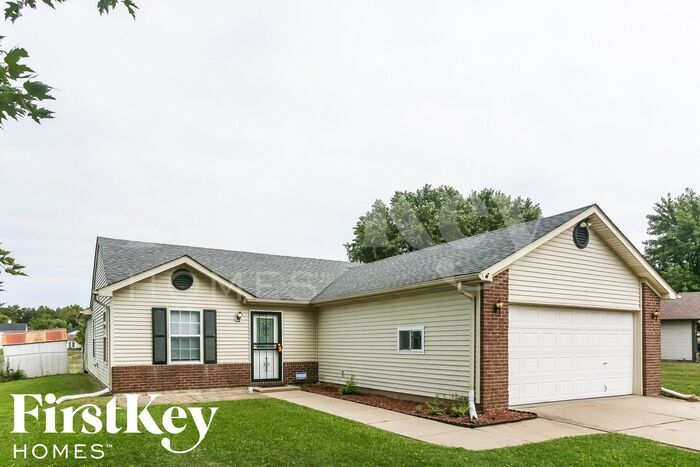 Building Photo - 11044 Leo Dr