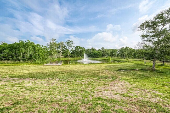Building Photo - 1295 Brazos River Rd