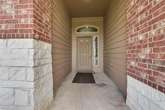Building Photo - 1903 Cadbury Castle Dr