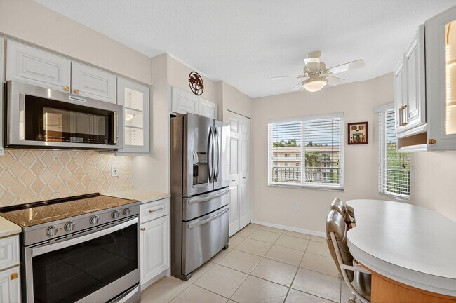 Building Photo - 12529 Imperial Isle Dr