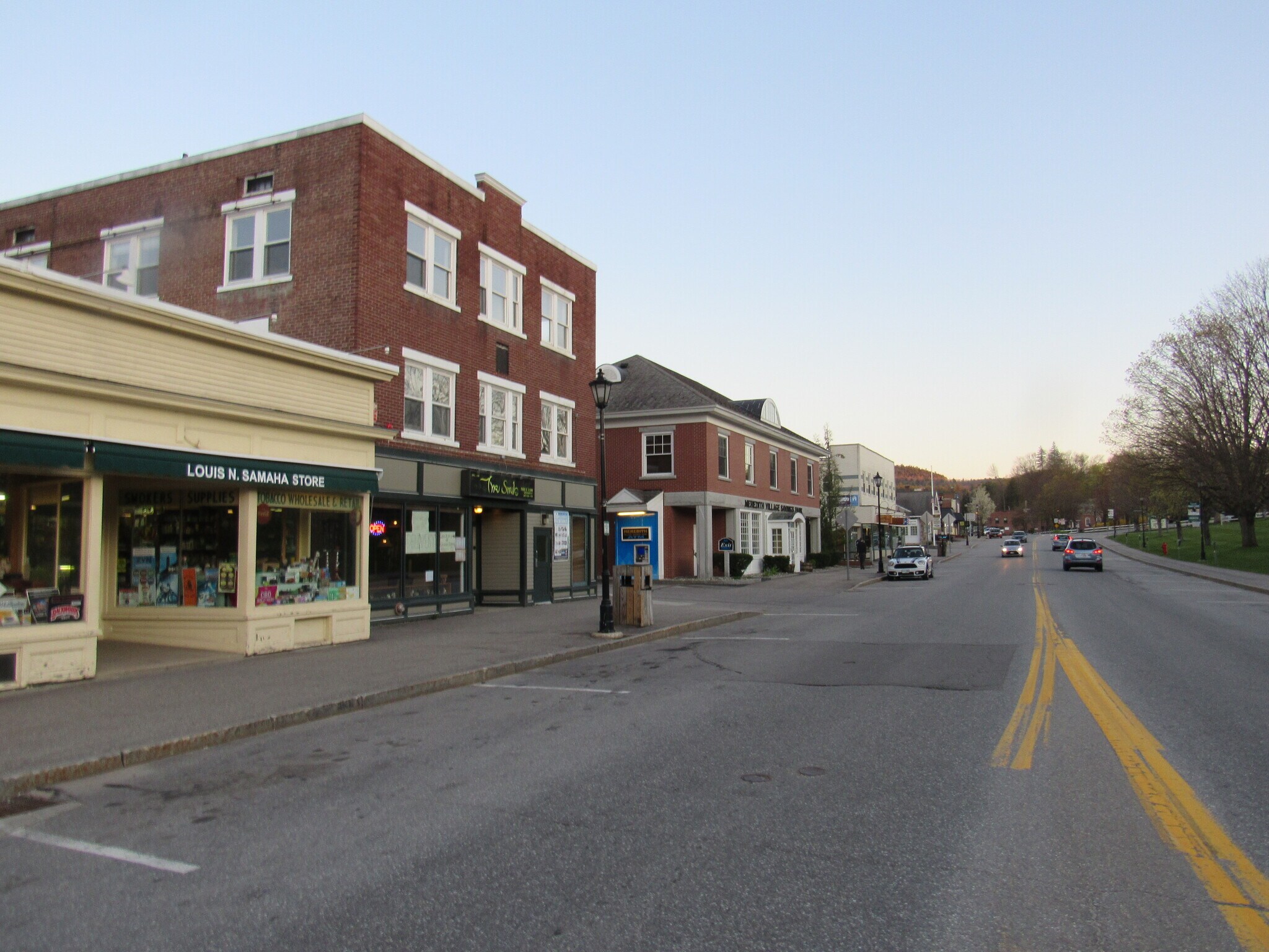 Building Photo - 135 Main St