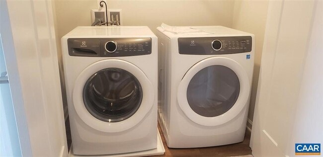 Building Photo - 3548 Grand Forks Blvd