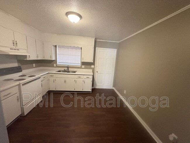 Building Photo - 77 Dolphin Ln