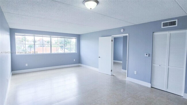 Building Photo - 6175 NW 186th St