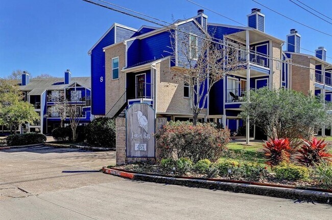 Building Photo - 18519 Egret Bay Blvd