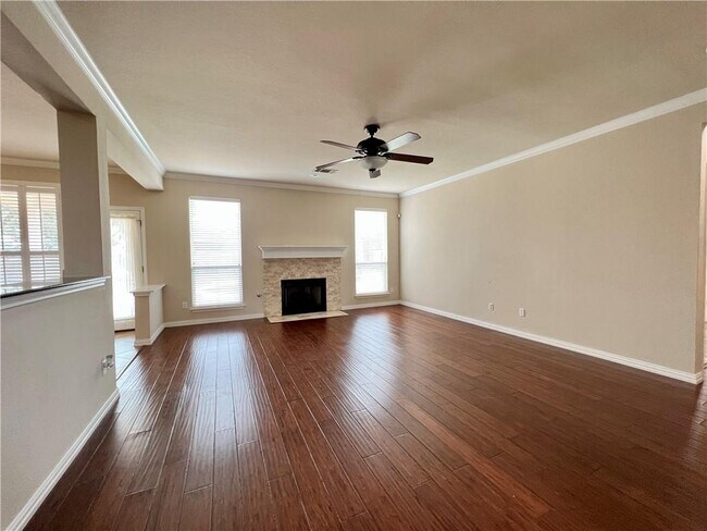 Building Photo - 15521 Whistling Straits Dr
